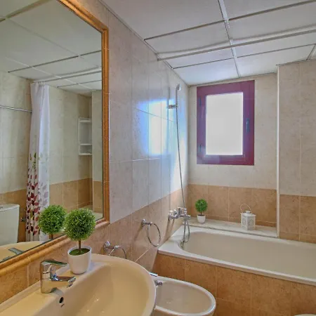 Coral Beach-4 By Interhome Apartamento